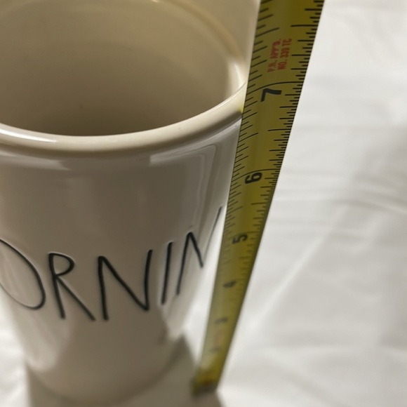 Rae Dunn ceramic coffee/ tea ceramic travel mug with “Mornin’” on front - Picture 6 of 7
